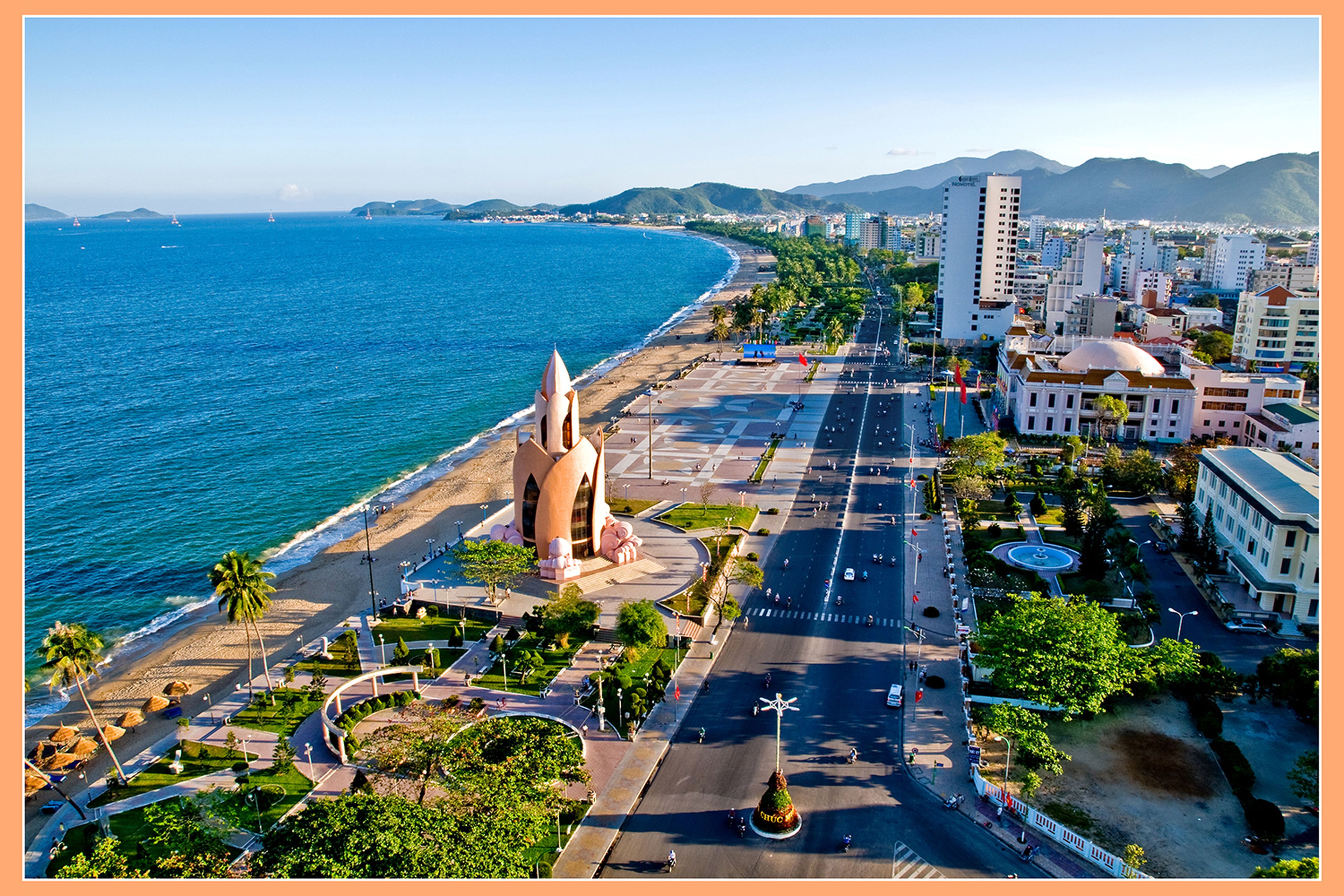 Nha Trang Bay - Hình 1